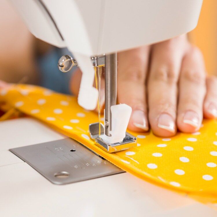 Haz un práctico organizador para tu máquina de coser 